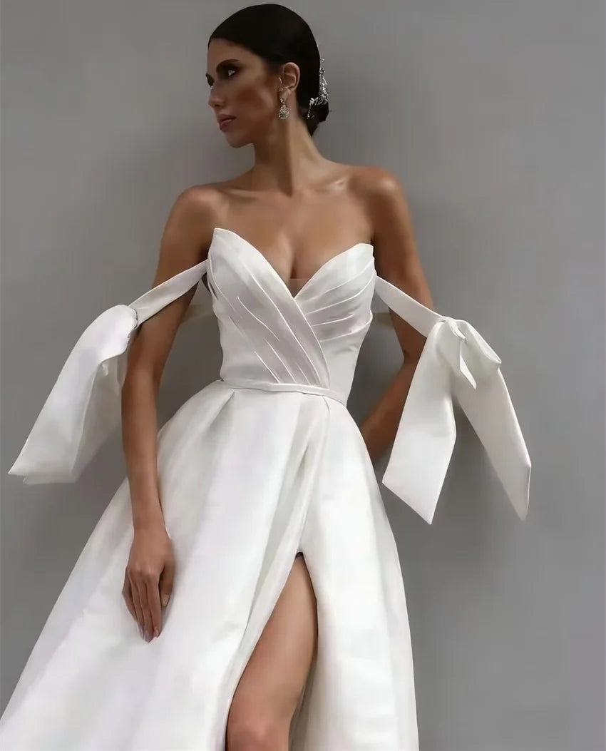 Elegant Simple Satin Sweetheart Wedding Bow Pleated High Slit Bridal Button A-line Bride Dress