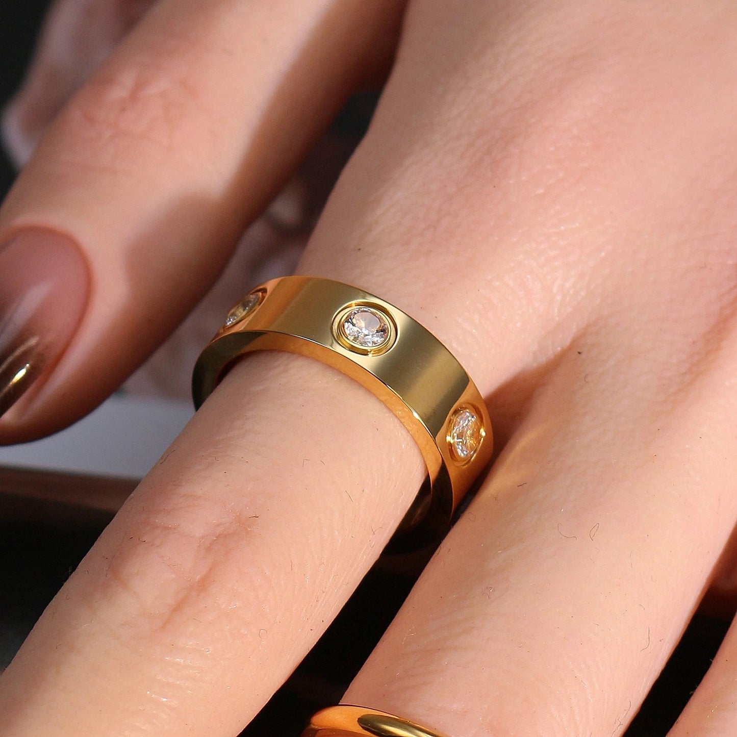 2-in-1 Women 18K Gold-Plated Stainless Steel Bracelet Ring Jewelry Set.