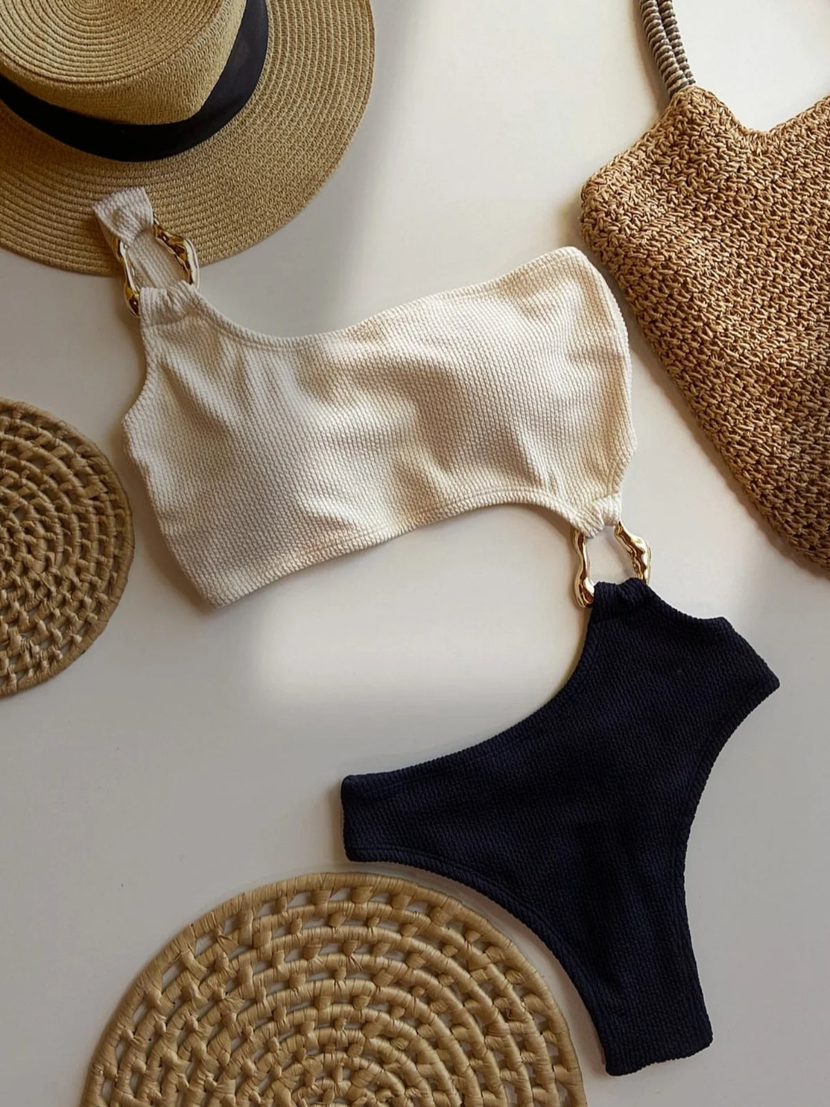Women Splicing Asymmetric One Shoulder Piece Swimsuit Metal Ring High Cut Bather Bathing Suit