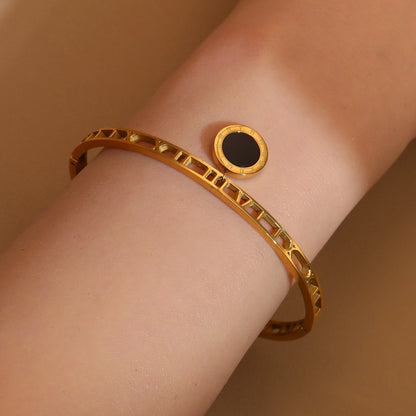 Women's Jewelry Party Hollow Pendant Roman Numeral 18K Gold Plated Stainless Steel Bracelet