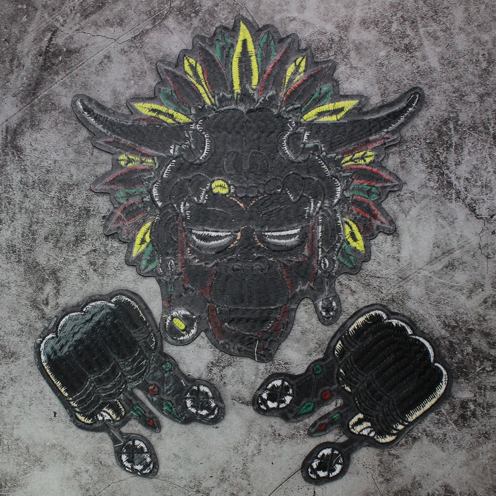 Cartoon Monkey Fist Embroidered Patch Appliques Iron on Patches Badge Clothes Sewing