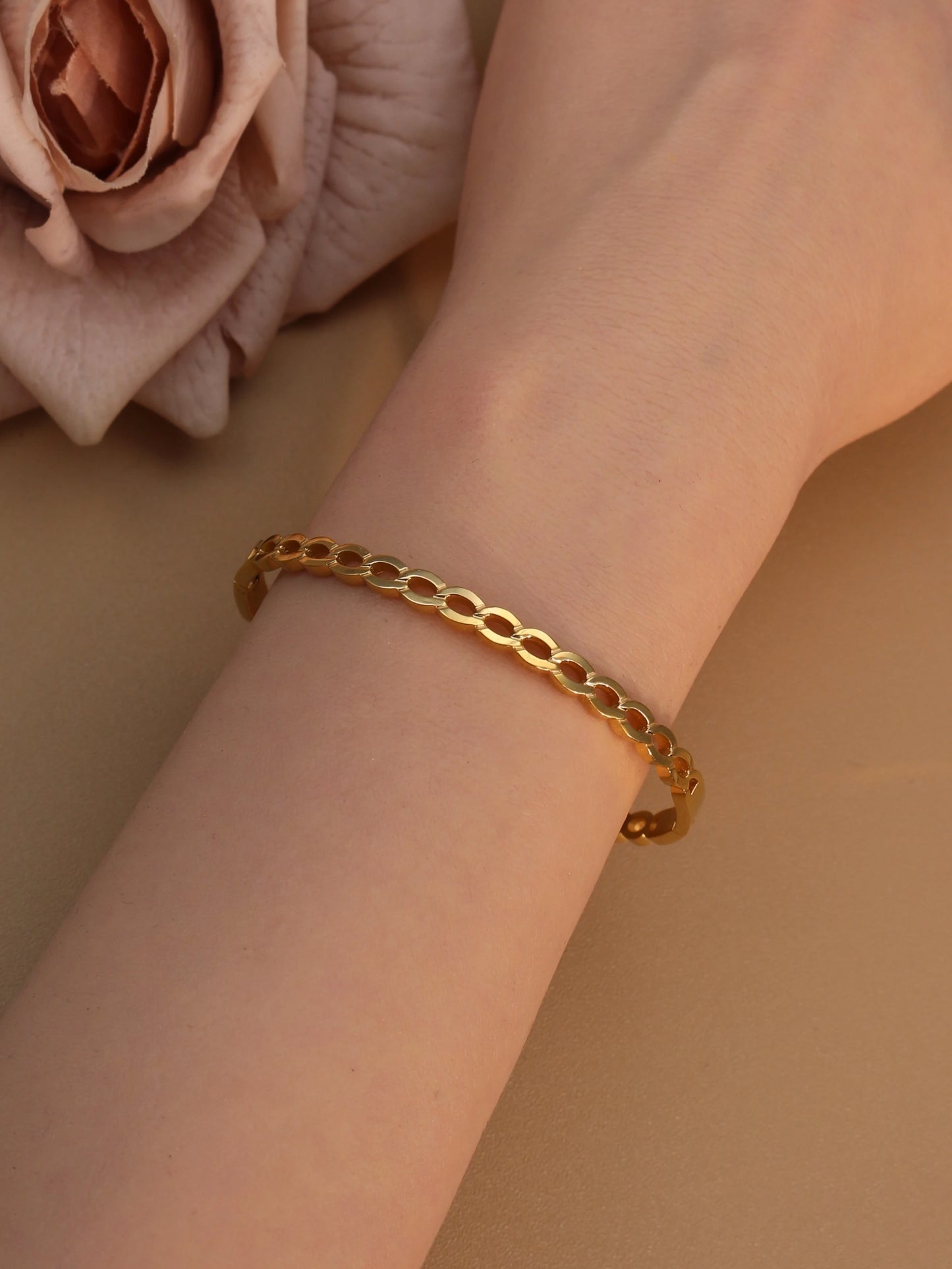 18K Gold Plated Stainless Steel Zircon Chain Hollow Women's Bracelet