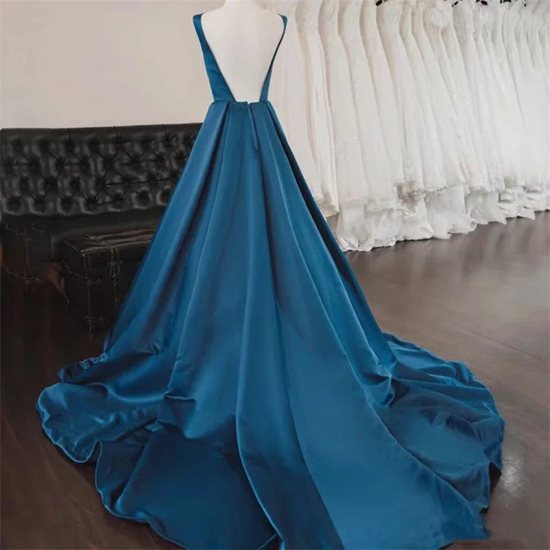 Women's Scoop Neck Sweep Train Prom Backless A-line Satin Long Formal Evening Party Dress w/ Pockets
