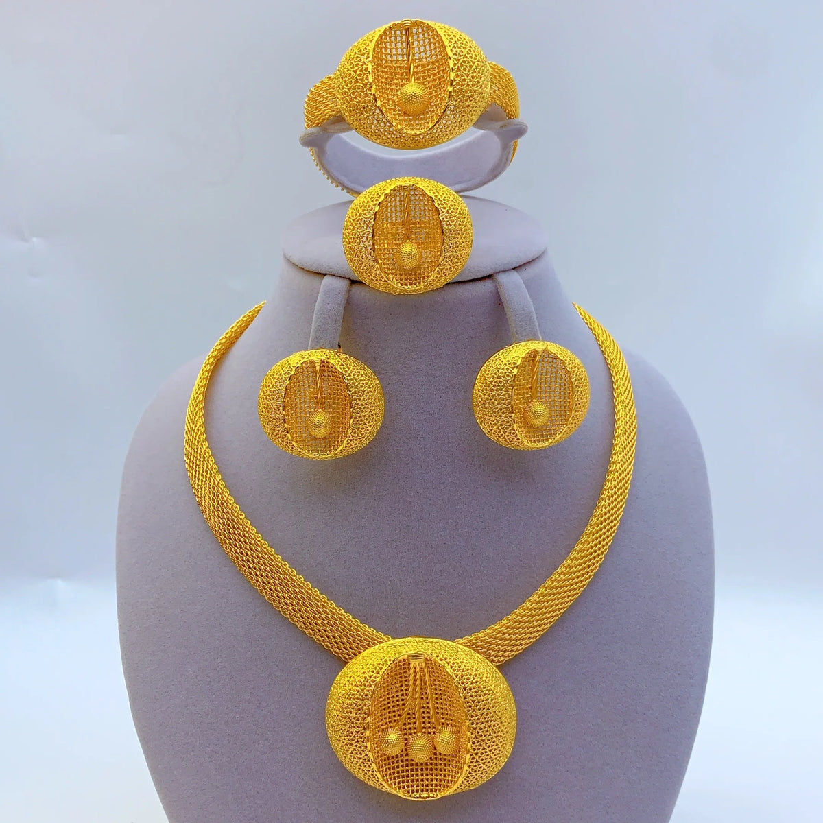 African Indian 24K Gold Plated Women Dubai Wedding Necklace Earrings Bracelets Ring Jewelry Sets