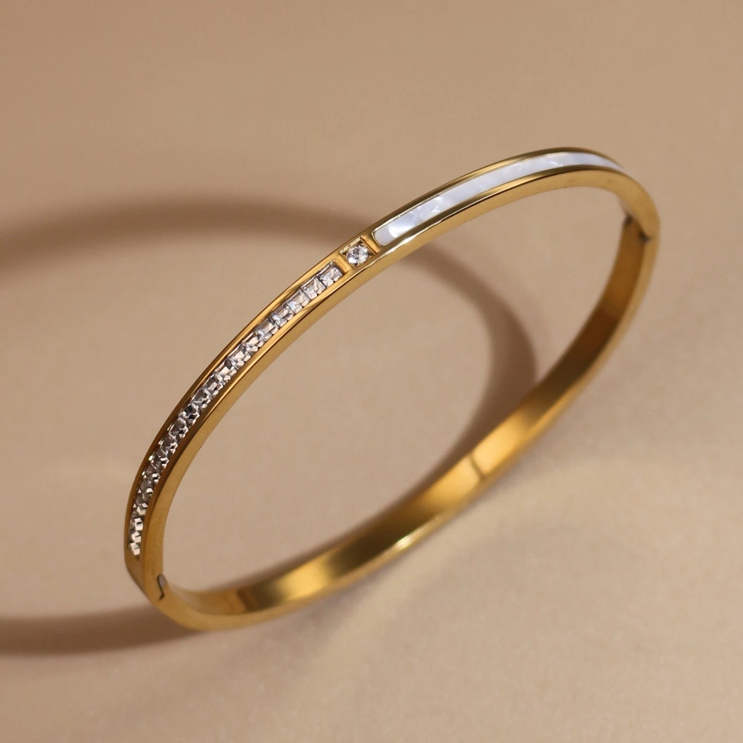 4mm Women's Stainless Steel Crystal Shell Design 18K Gold Plated 2-in-1 Bracelet Bangle