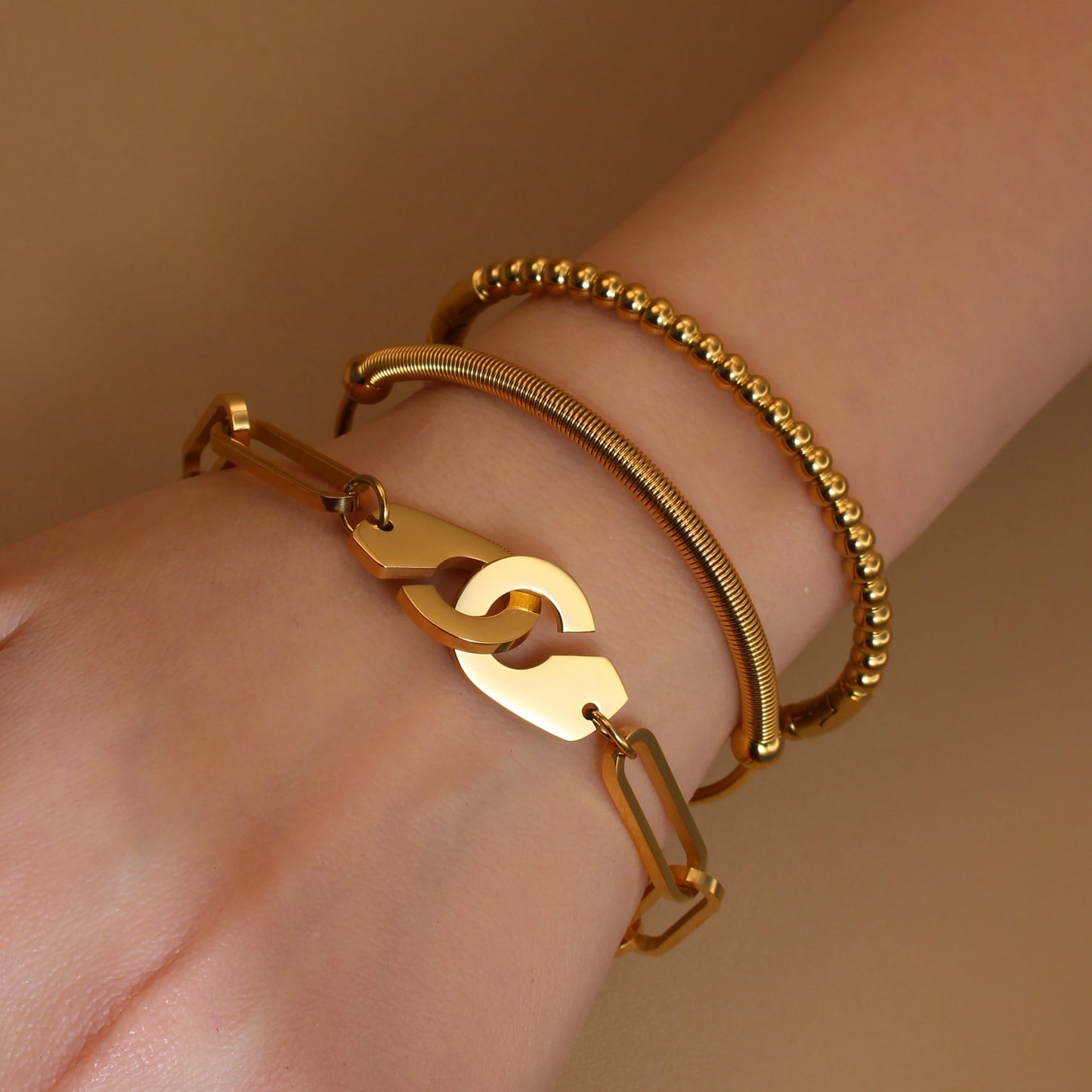 Women 18K Gold-Plated Stainless Steel Bead Open Bracelet Clasp Design Bangles Jewelry