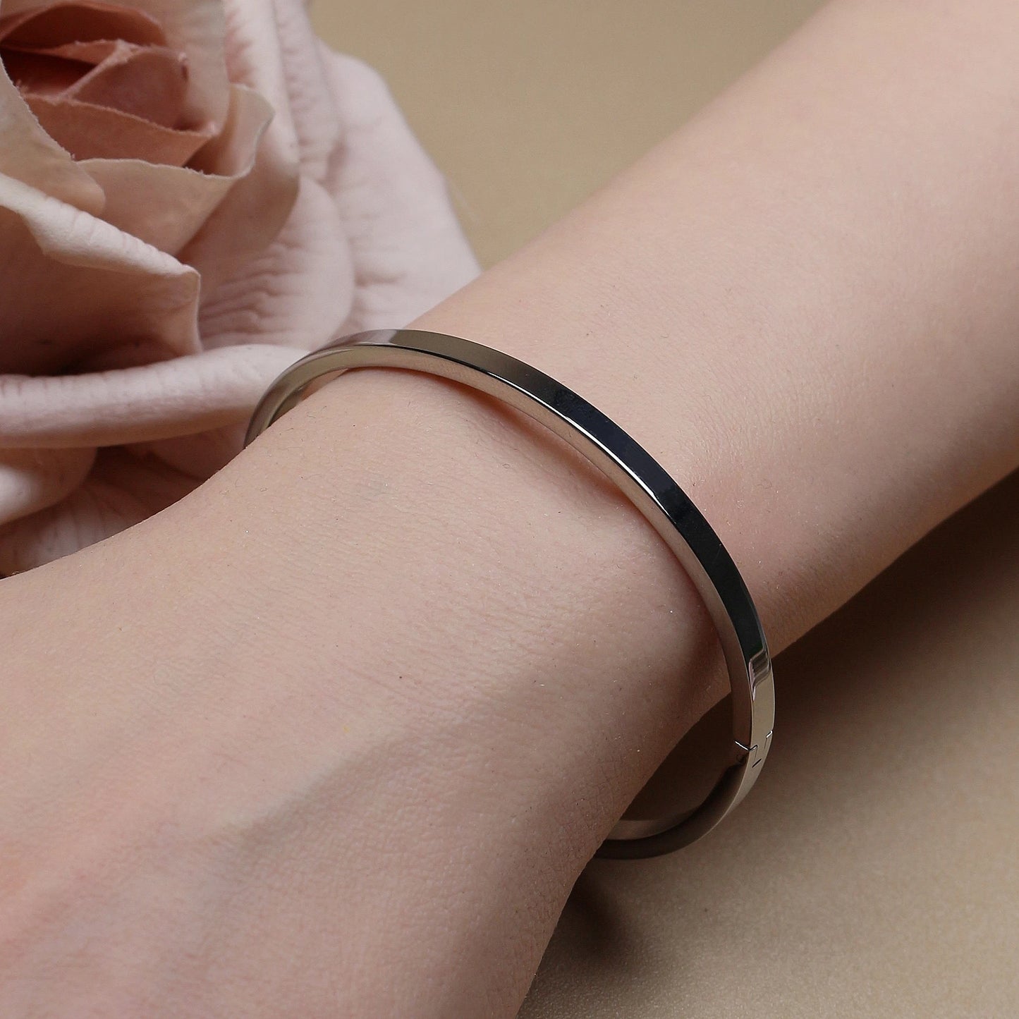 18K Gold Plated Stainless Steel Polished Zircon 50MM Bangles Bracelet