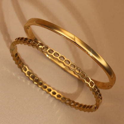 4mm Women's Stainless Steel Crystal Shell Design 18K Gold Plated 2-in-1 Bracelet Bangle