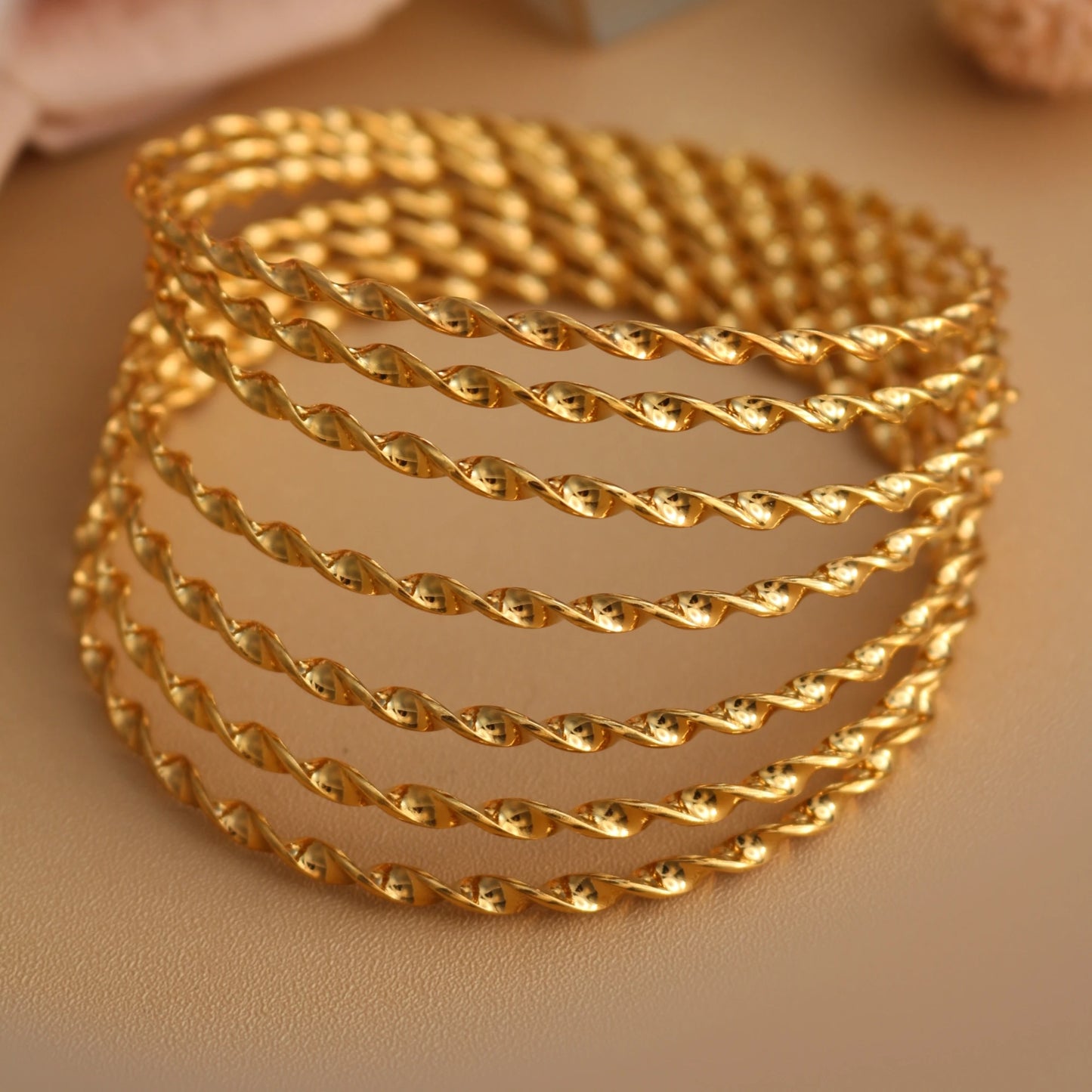 7pcs Stacking Bangle Design Roman Style Stainless Steel Gold Color Bracelet Gifts