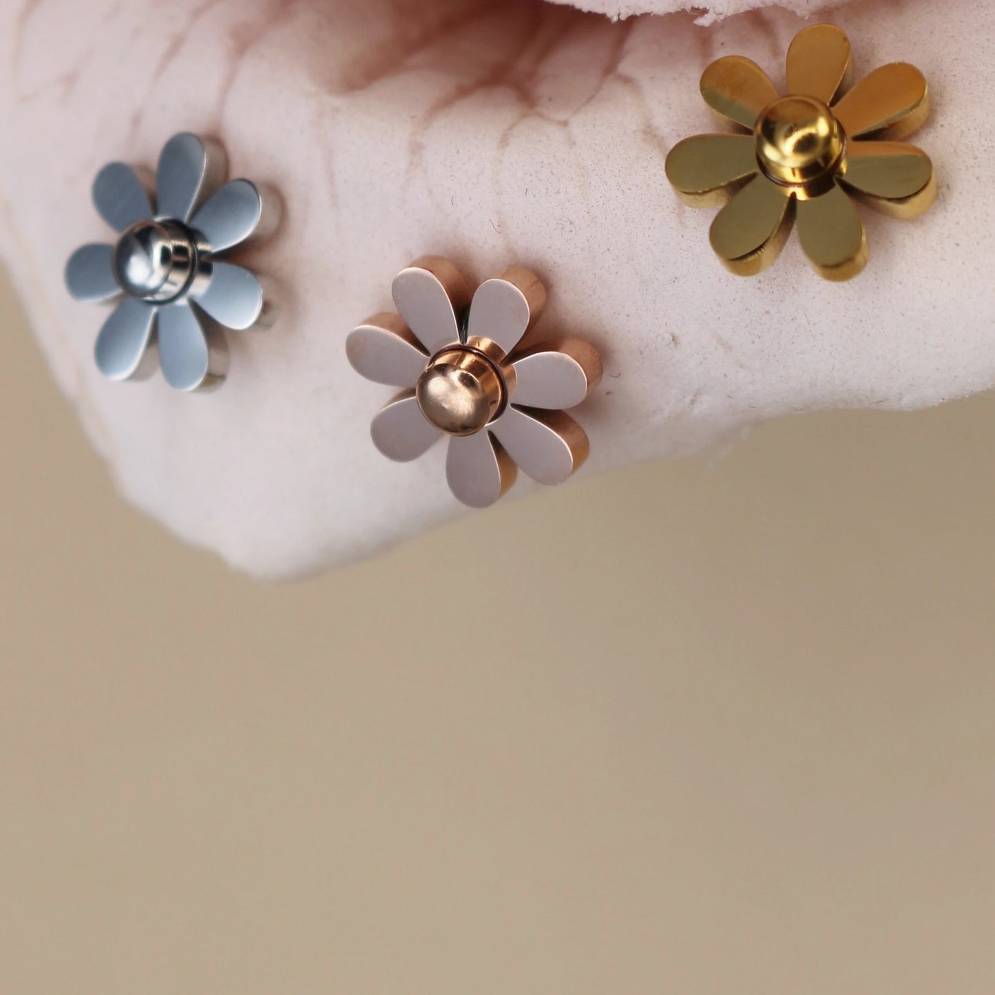 Daisy Women Wedding Stainless Steel Gold Color Charm Stud Earrings