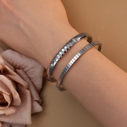 Vintage 18K Plated Stainless Steel Crystal Women's Fashion Bangles Bracelet