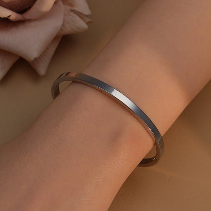 50MM Polished Women Fashionable 18K Gold Plated Stainless Steel Wedding Bangles