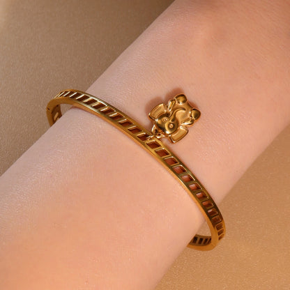 Small Elephant Hollow Stainless Steel 18K Gold Plated Bracelet Jewelry