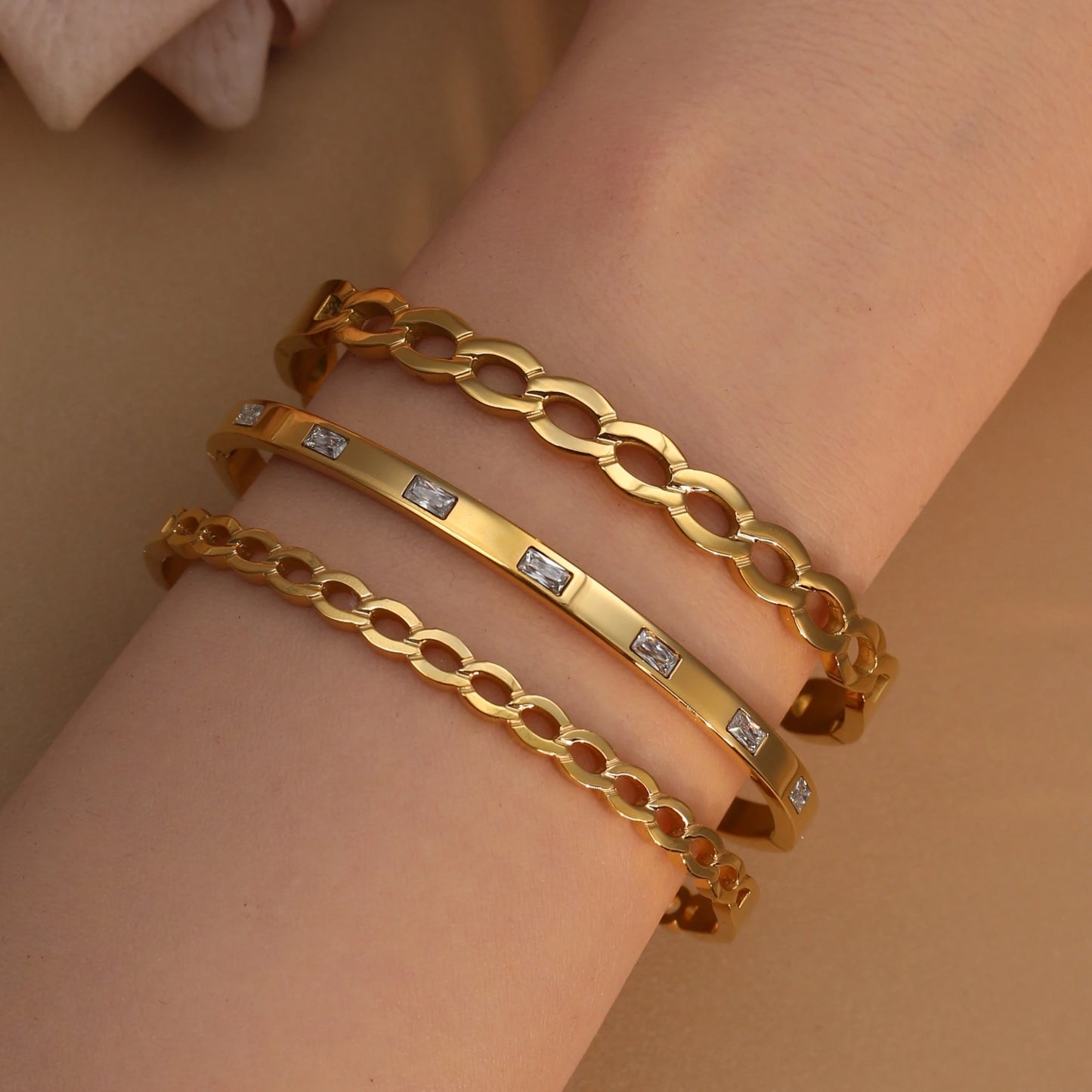 18K Gold Plated Stainless Steel Zircon Chain Hollow Women's Bracelet