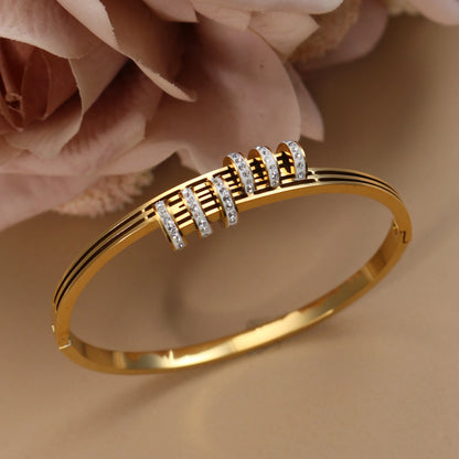Women's Love Stainless Steel Crystal Bracelets Half Face Hollow Design Bracelet Bangle Jewelry Gifts