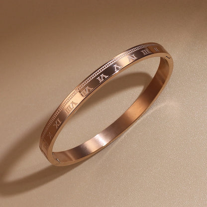 Women's Jewelry Party Hollow Pendant Roman Numeral 18K Gold Plated Stainless Steel Bracelet