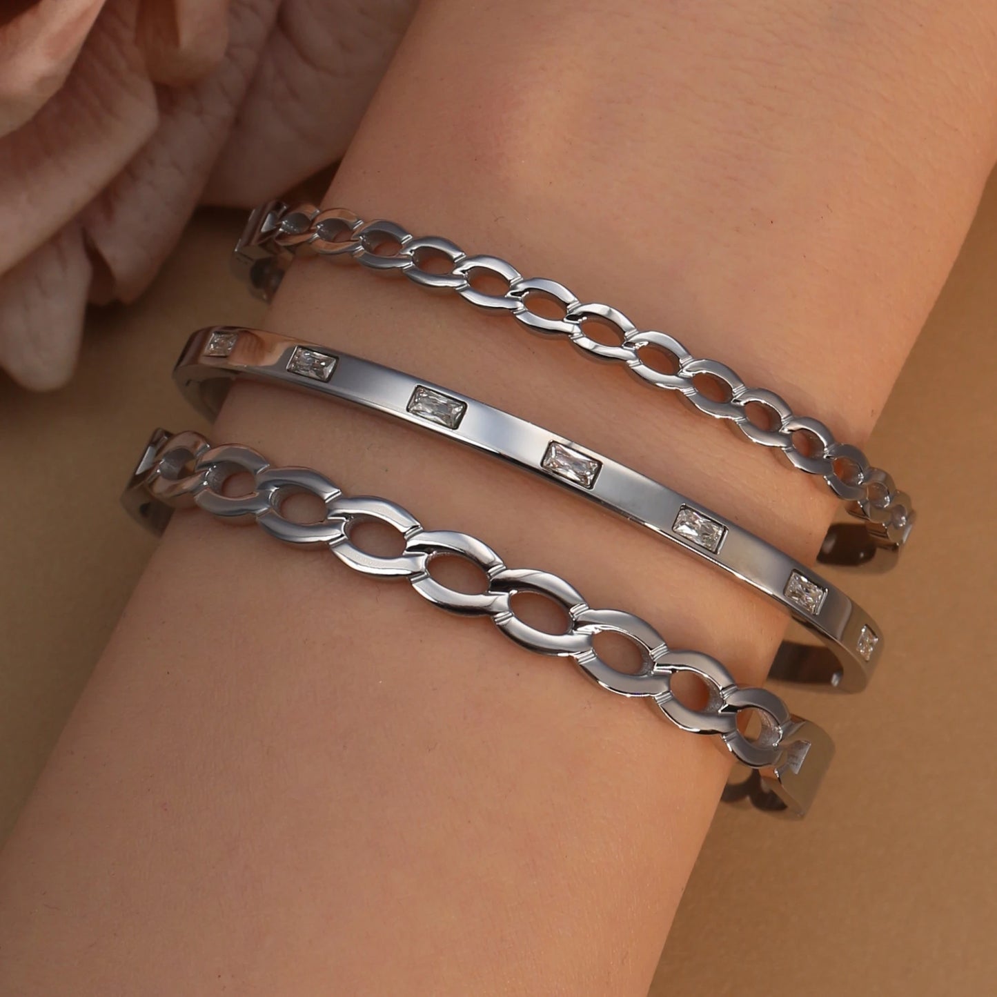 18K Gold Plated Stainless Steel Zircon Chain Hollow Women's Bracelet