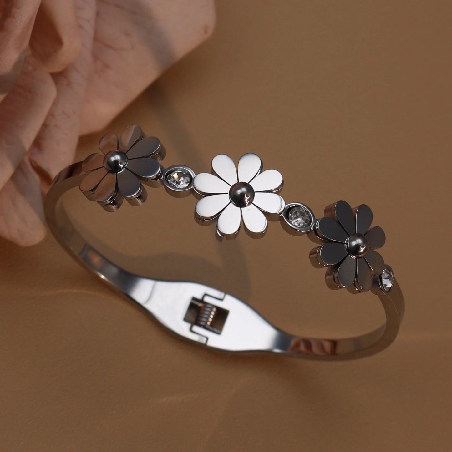 Delicate Crystal Shape Stainless Steel Gold Color Women's Bracelet Bangles
