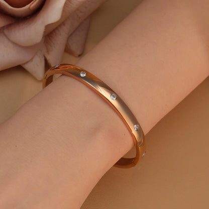 18K Gold-plated Stainless Steel Curved Polished Bangle Bracelet