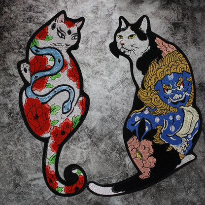 Unique Cartoon Cats Embroidered Patch Appliques Iron on Patches Badge Clothes Sewing