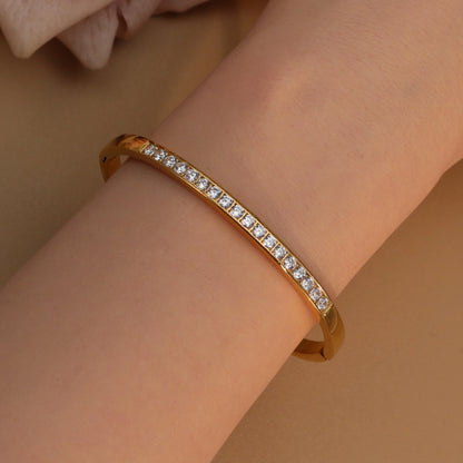 Women Zircon Roman Numeral Stainless Steel Plated 18K Gold Bracelet