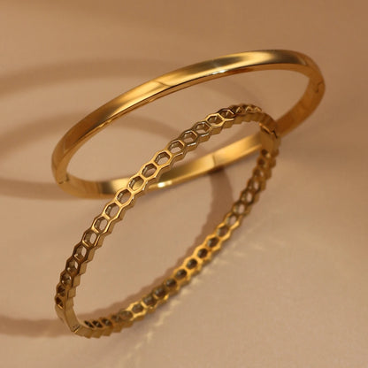 4mm Women's Stainless Steel Crystal Shell Design 18K Gold Plated 2-in-1 Bracelet Bangle