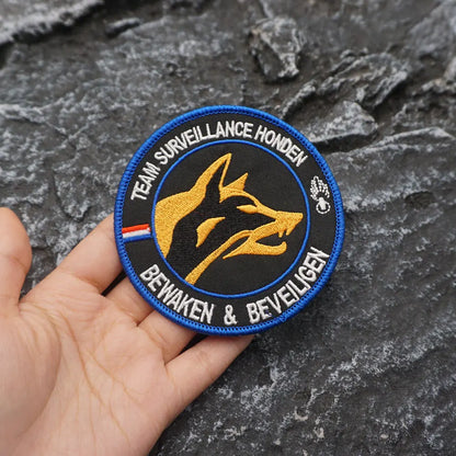 Team Surveillance Honden Bewaken & Beveiligen Embroidered Patch Iron-On Sewing Clothes Patches Applique