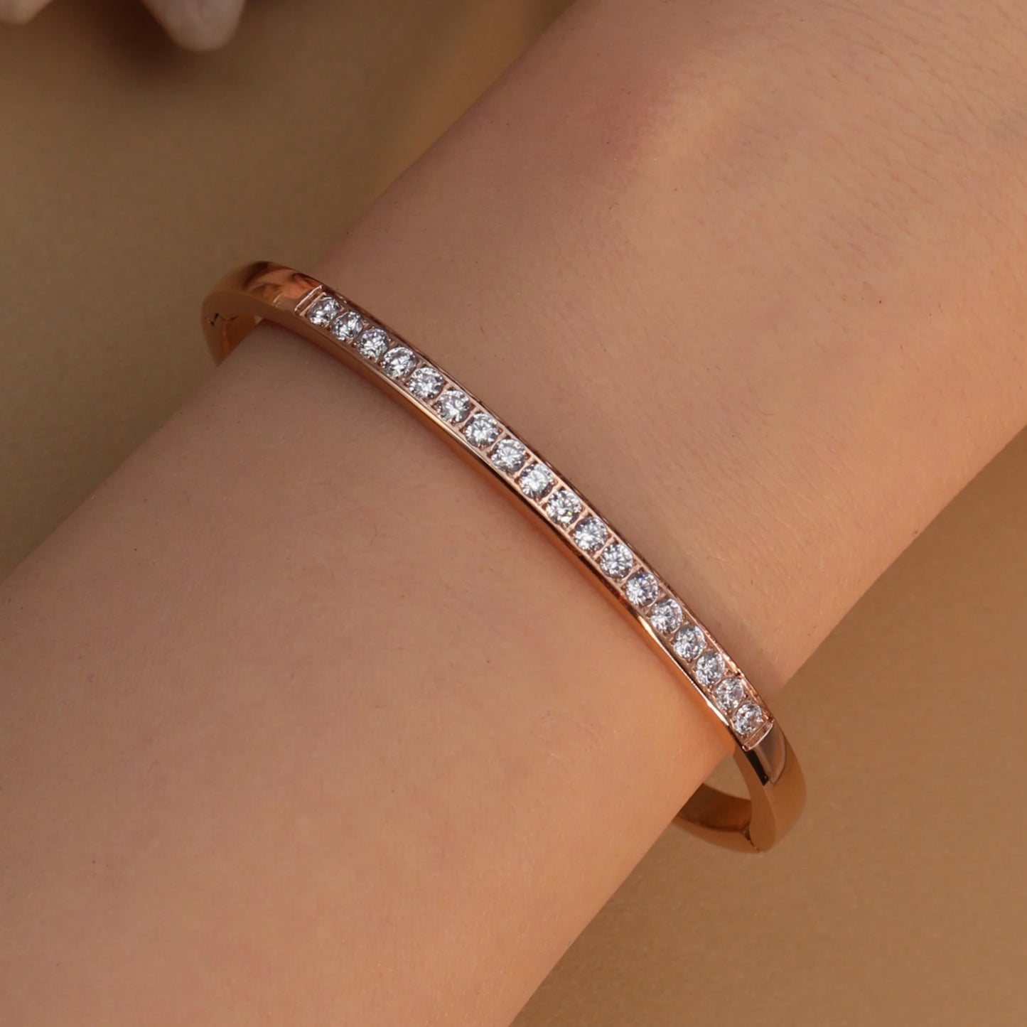 Women Zircon Roman Numeral Stainless Steel Plated 18K Gold Bracelet