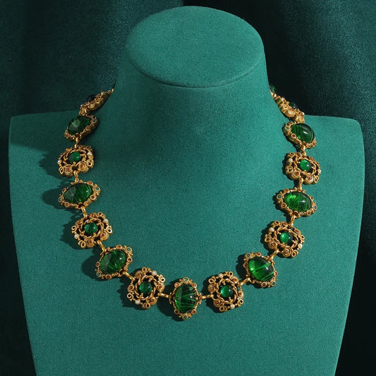 Antique Gold Color Vintage Green Emerald Choker Collar Gothic Women Round Oval Natural Stones Necklace