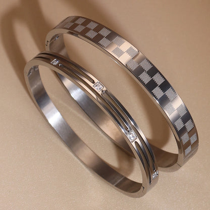 Luxury Polished Checkered Design Stainless Steel Crystal Wedding Party Bangle Bracelet