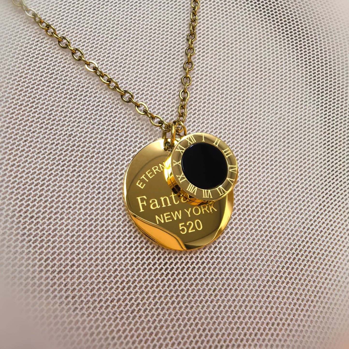 Classic Design Roman Numerals Round Plaque Pendant Titanium Steel Women's Necklace Jewelry Gifts