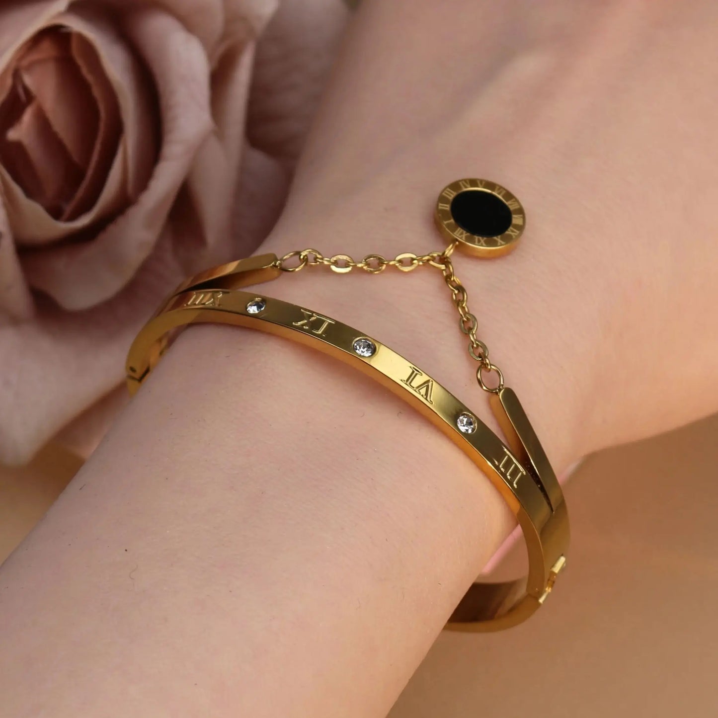 Women's Roman Digital Crystal Acrylic Pendant Fashion Stainless Steel Bracelet