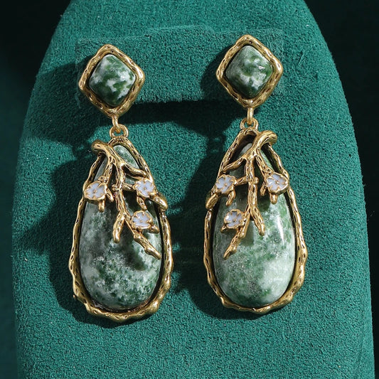 Vintage Long Green Nature Stone Designer Antique Gold Color Water Drop Earrings
