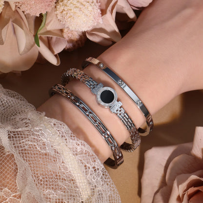 Stainless Steel Zircon Roman Numeral Chain Design Women Bracelet Bangle