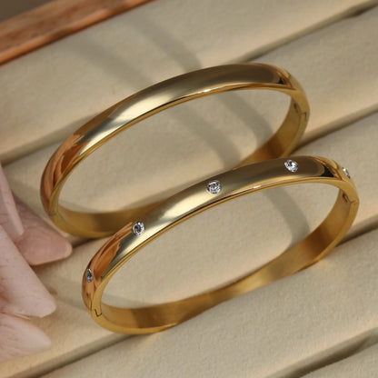 18K Gold-plated Stainless Steel Curved Polished Bangle Bracelet