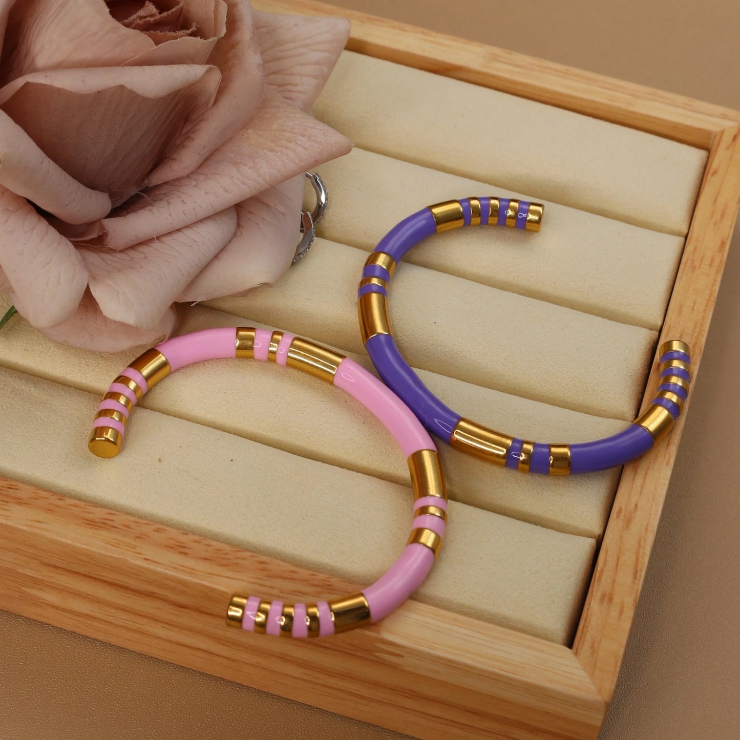 Waterproof High-end Enamel Open Retro Fashion Delicate Bangle Bracelet