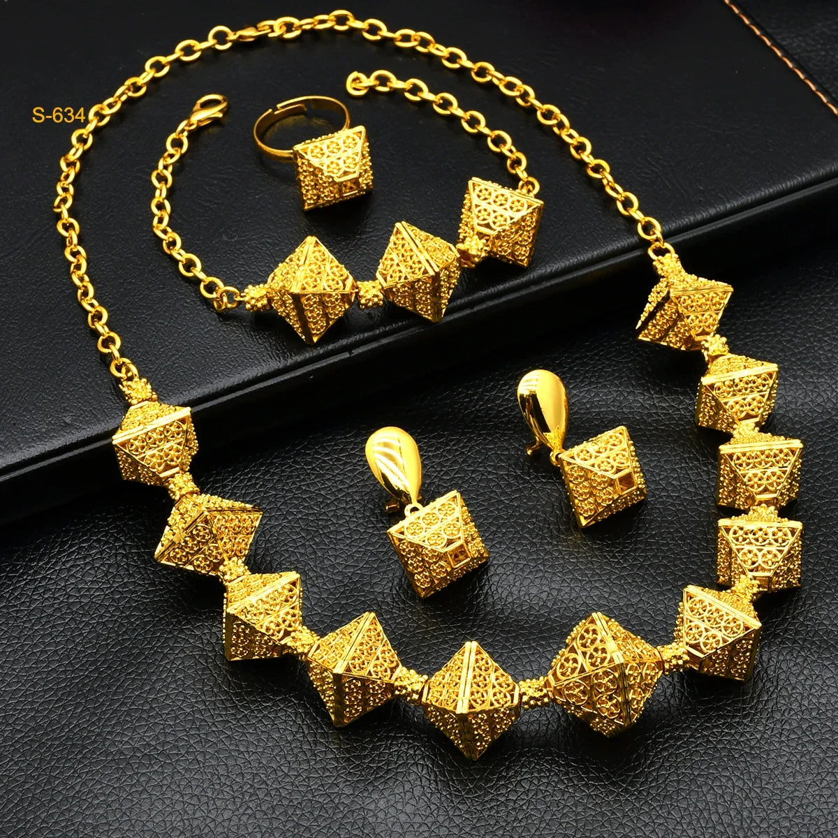 Fashion Indian 24K Gold Color Women African Wedding Dubai Necklace Earrings Bracelet Ring Jewelry Set