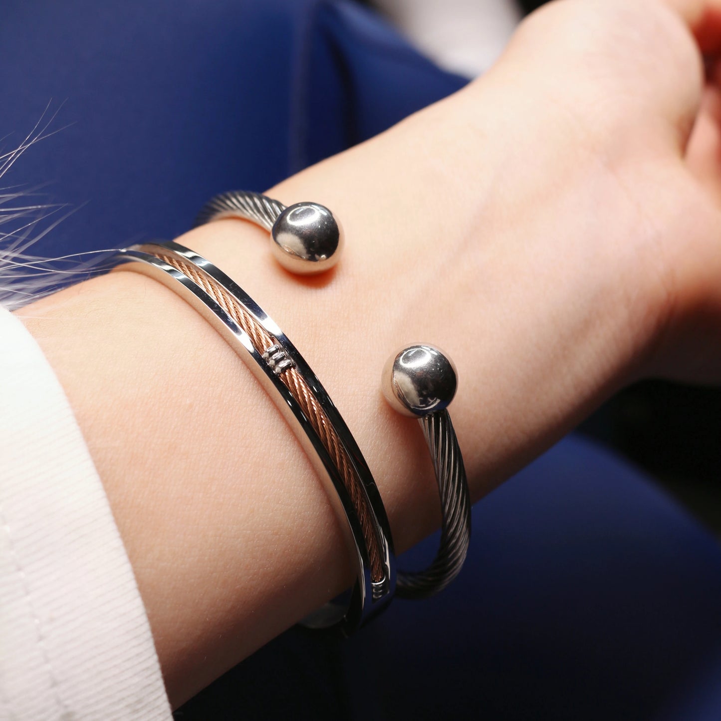 Stainless Steel Ball Open Cuff Bangle Wire Rope Bracelet Wrist Ornament Jewelry Gift