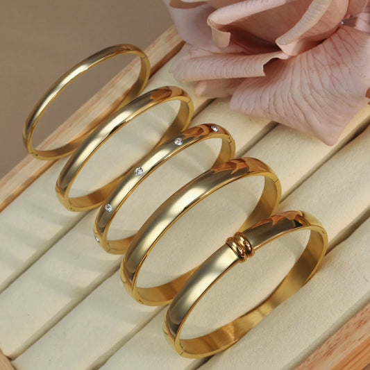 18K Gold-plated Stainless Steel Curved Polished Bangle Bracelet