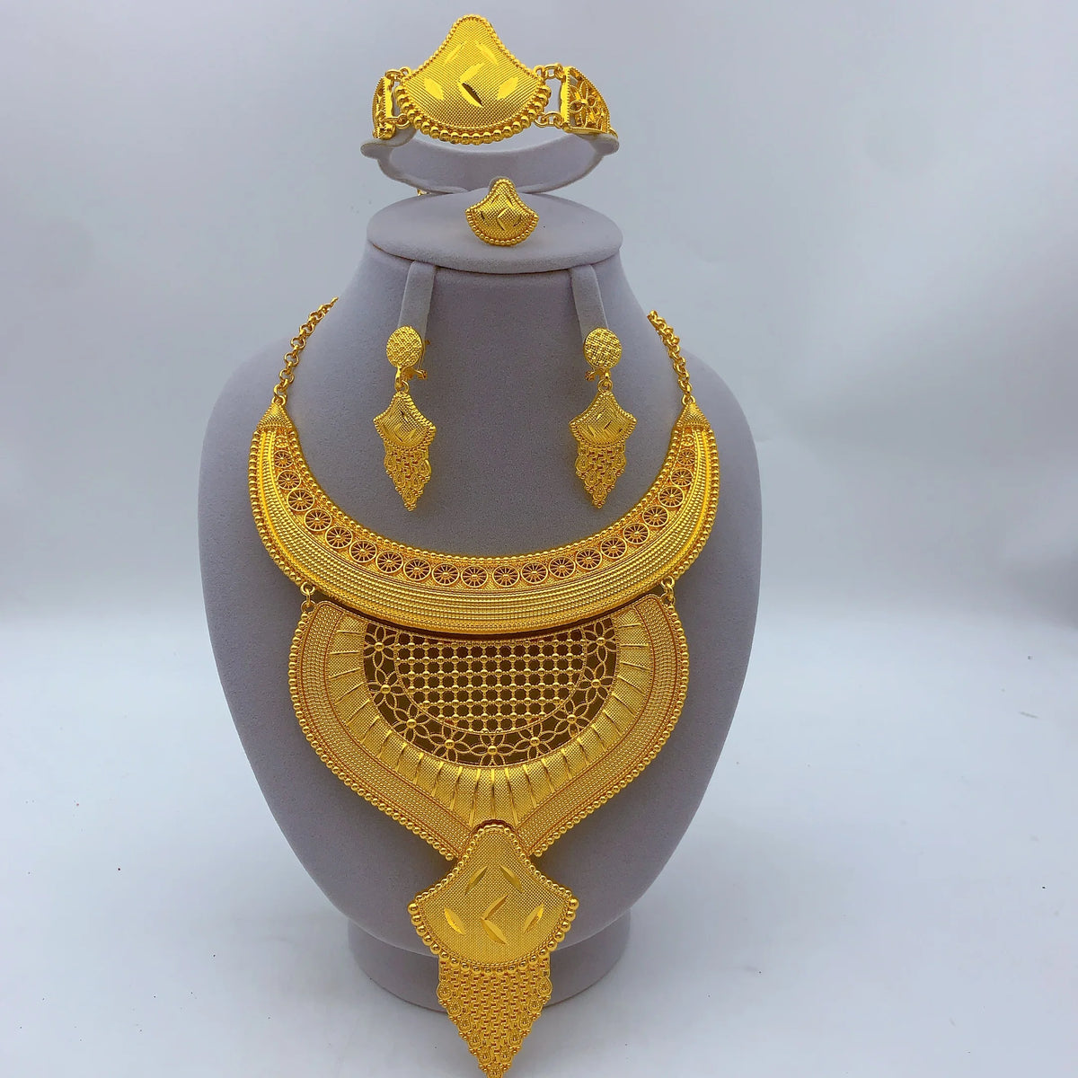 African Dubai Big 24K Gold Plated Women Wedding Indian Brazilian Pendant Necklace Earrings