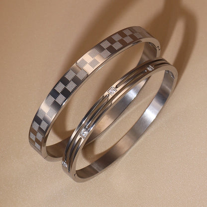 Luxury Polished Checkered Design Stainless Steel Crystal Wedding Party Bangle Bracelet