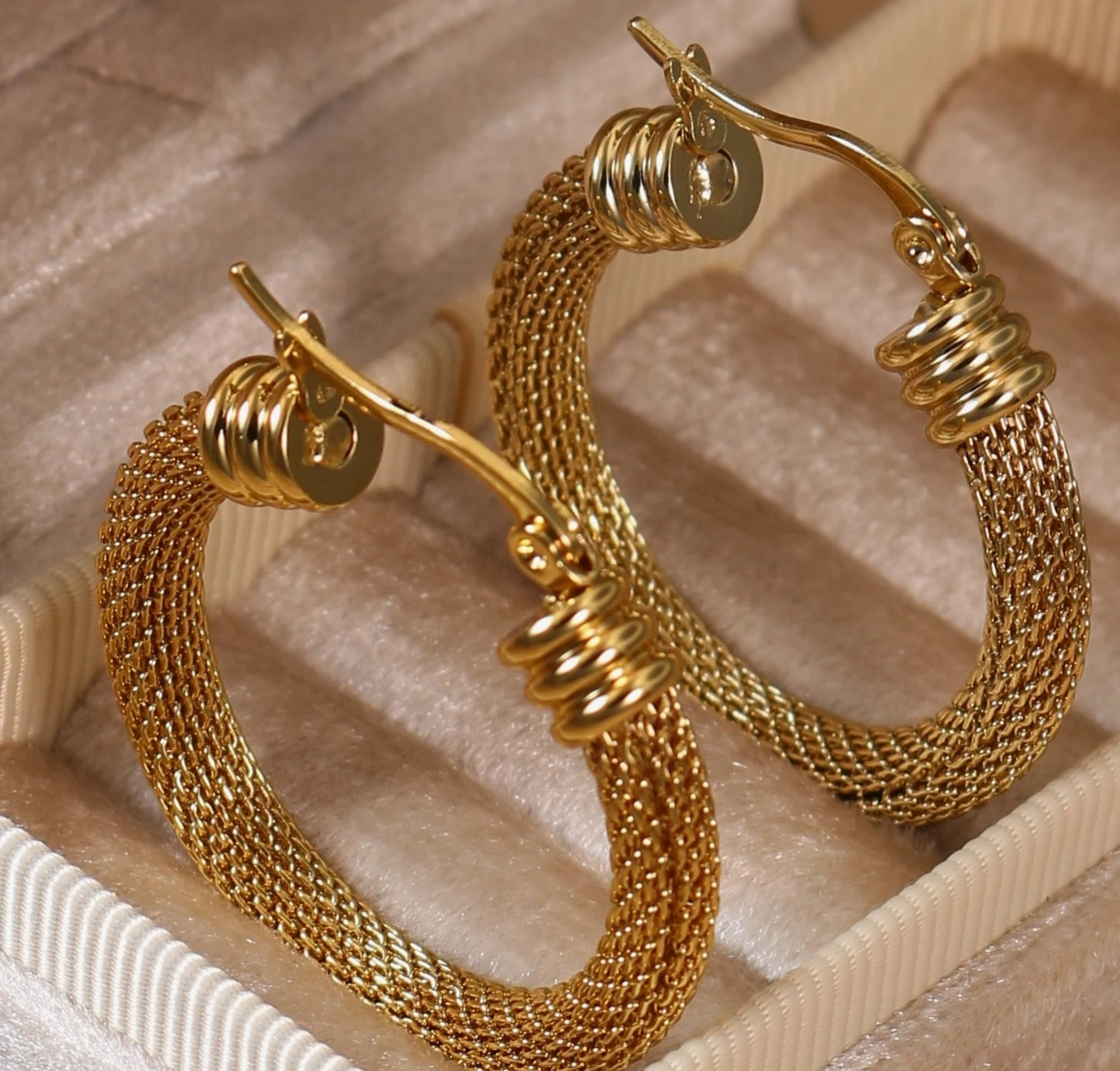 Fashionable 18K Gold-Plated Stainless Steel Women's Earrings Gifts