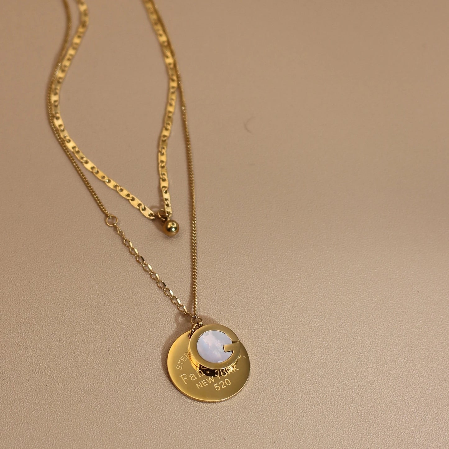Women Mother-Of-Pearl Pendant G Letter Titanium Steel Necklace Gifts