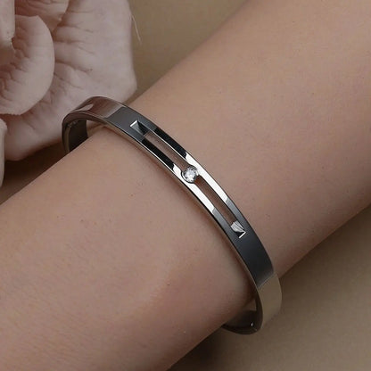 60mm 18K Gold Plated Stainless Steel Zircon Fashionable Bangle Bracelet