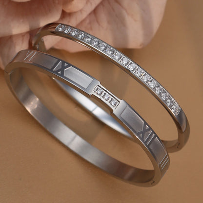 Women Zircon Roman Numeral Stainless Steel Plated 18K Gold Bracelet