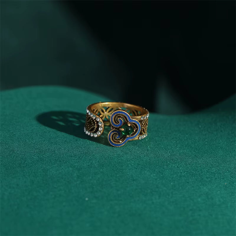 Women Vintage Antique Gold Color Oval Crystal Emerald Round Natural Stone Rings