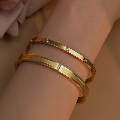 18K Plated Stainless Steel Zircon Fashion Women's Bracelet Bangles Gifts