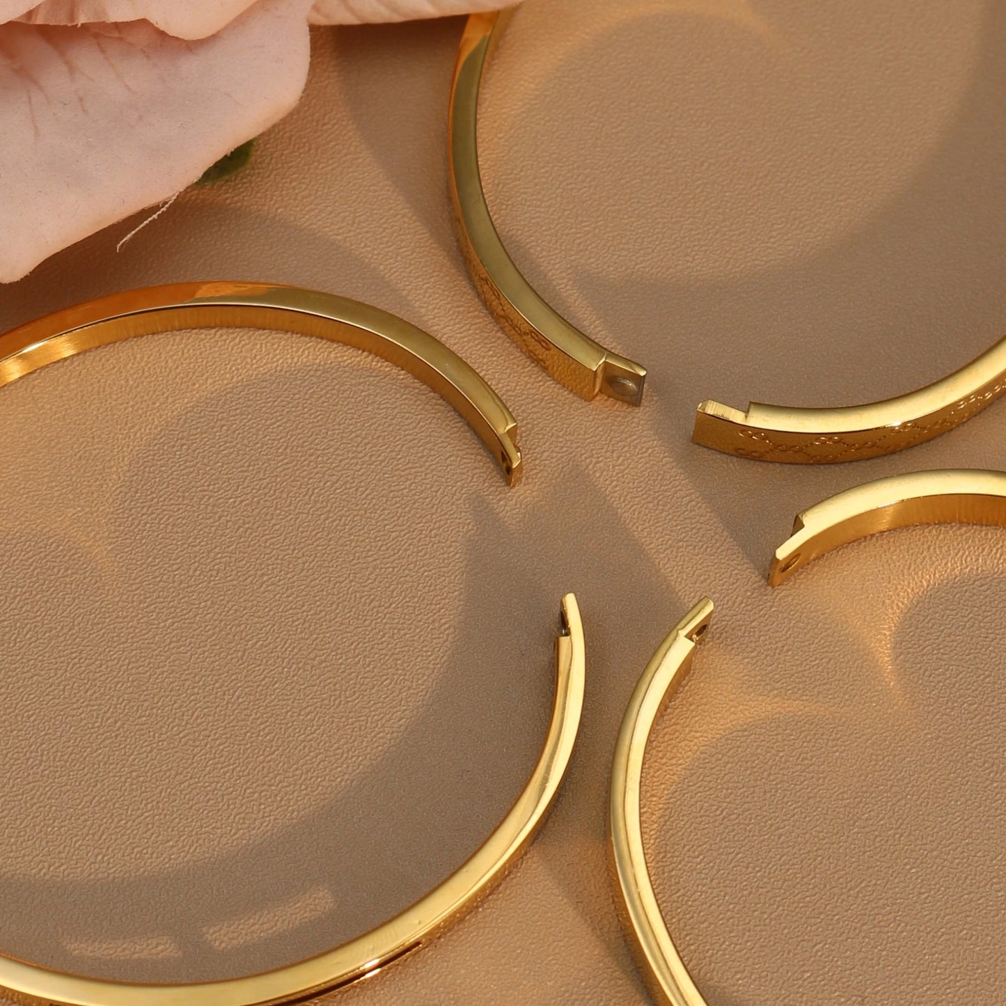 18K Gold Plated Stainless Steel Polished Zircon 50MM Bangles Bracelet
