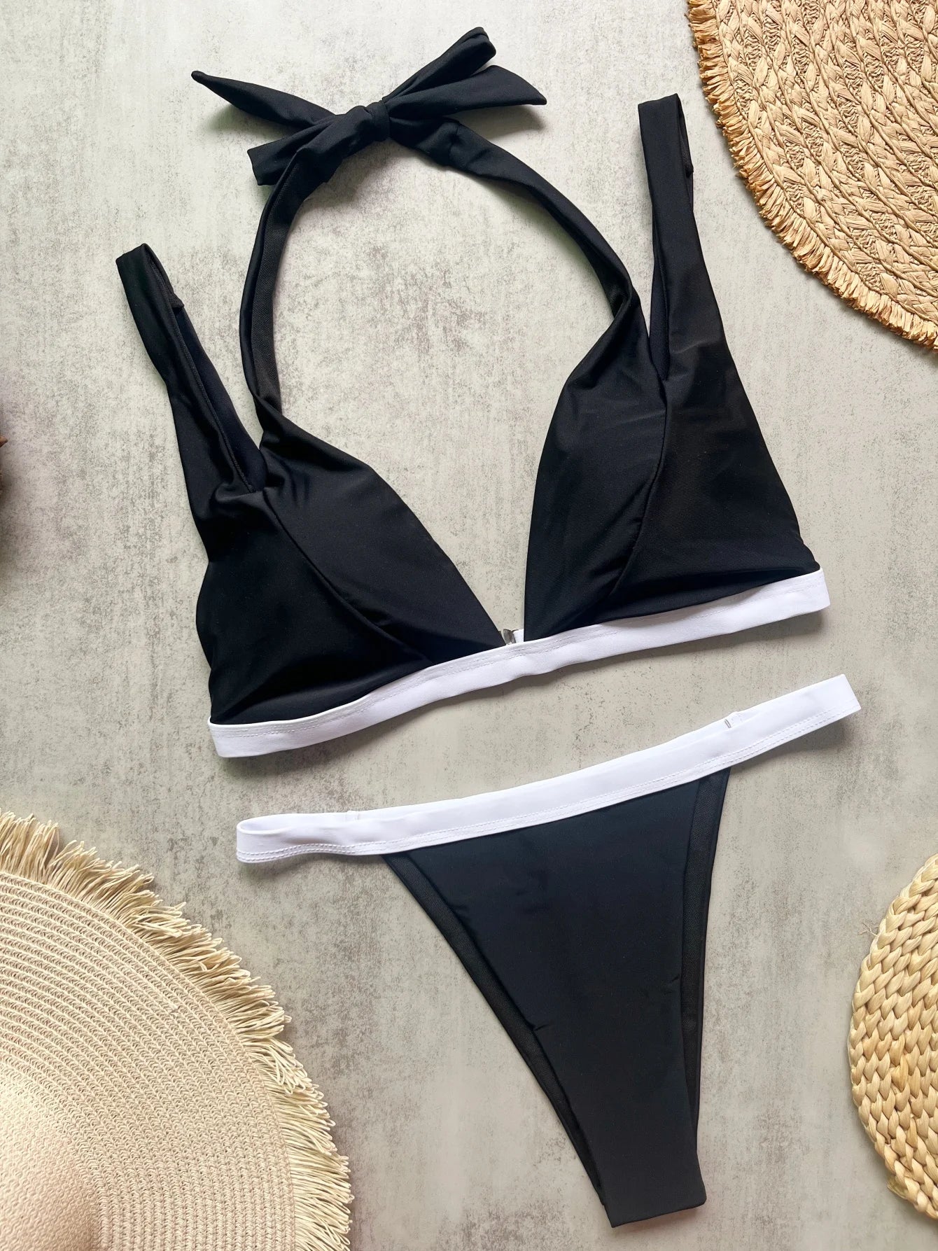 High Leg Cut Padded Splicing Halter Bikini Women Swimwear Swimsuit Two-pieces Bikini Suit