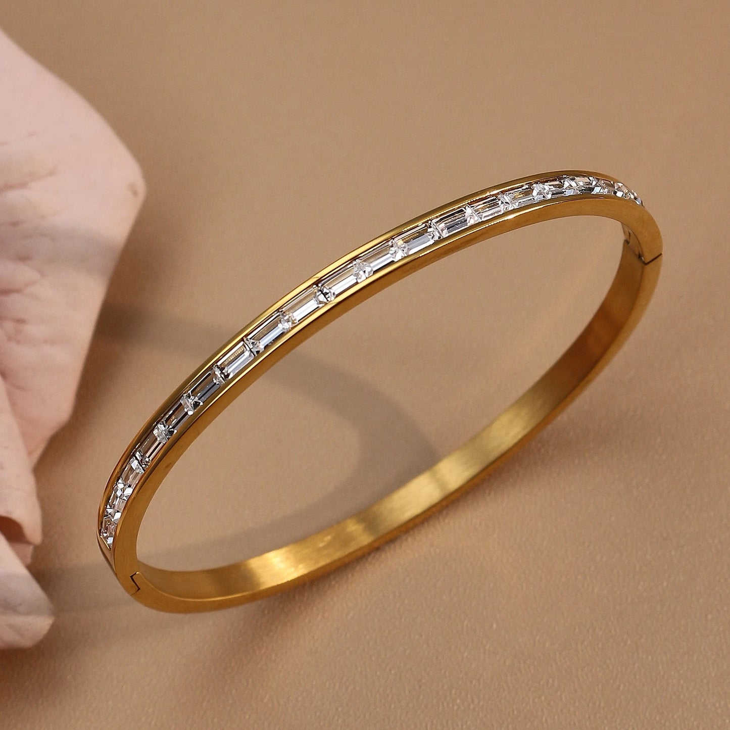 Fashion Plated 18k Zircon Stainless Steel Women's Bracelet Bangles